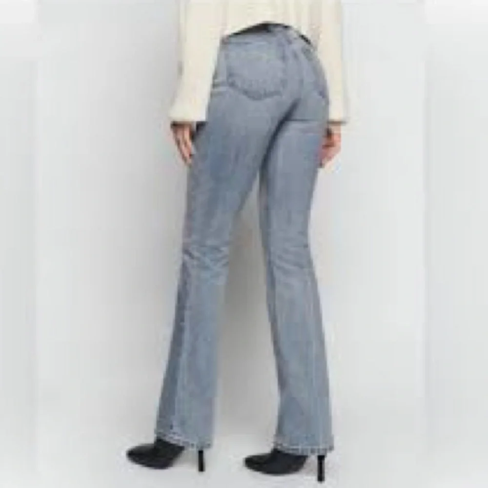 Reformation Peyton High Rise Bootcut Jeans size 28 - Picture 4 of 16